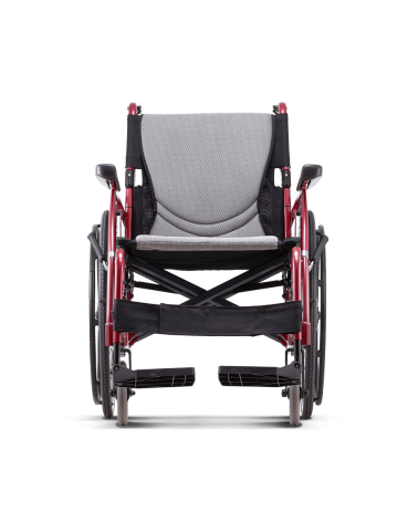 La Silla de Ruedas Ultraligera S-Ergo 125 es una silla de aluminio plegable.