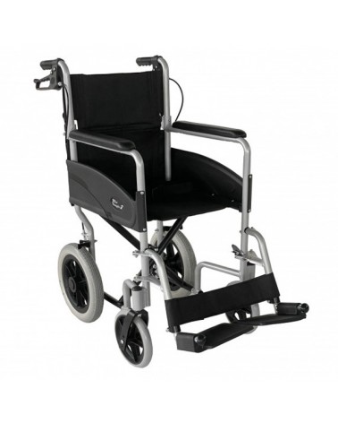 La silla de aluminio Ultraligera Transfer Mini es un modelo portátil, muy compacto y se pliega fácilmente.