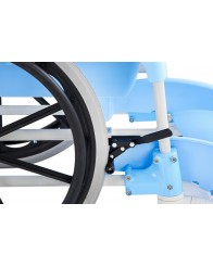 SILLA DE BAÑO MOEM AUTOPROPULSABLE