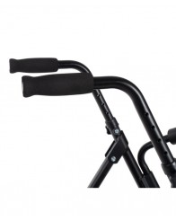 Andador Plegable con frenos en Maneta
