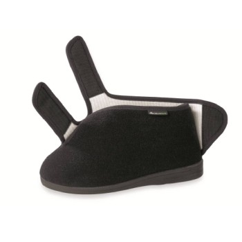 Bota terapéutica de color negro sin costuras internas con abertura extra ancha y velcro.
