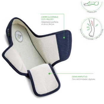 Calzado de señora Patricia de ancho especial con único velcro en el empeine, diseño transpirable