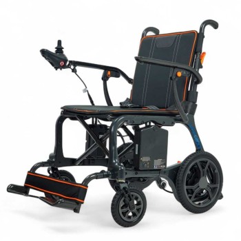 Silla de ruedas eléctrica Libercar Vera ultraligera de fibra de carbono plegable.