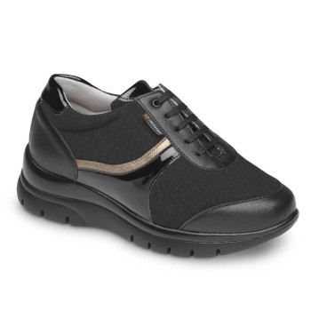 Zapato deportivo para mujer en color negro con tejido de rejilla elástica adaptable