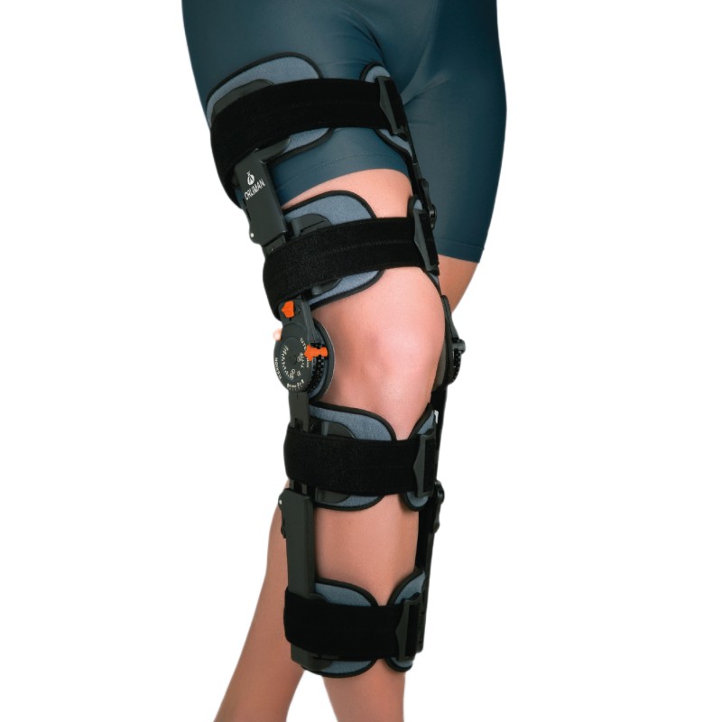 Órtesis de rodilla telescópica de Orliman ref. 94260 con 4 cinchas de ajuste, barras regulables y articulación de bloqueo